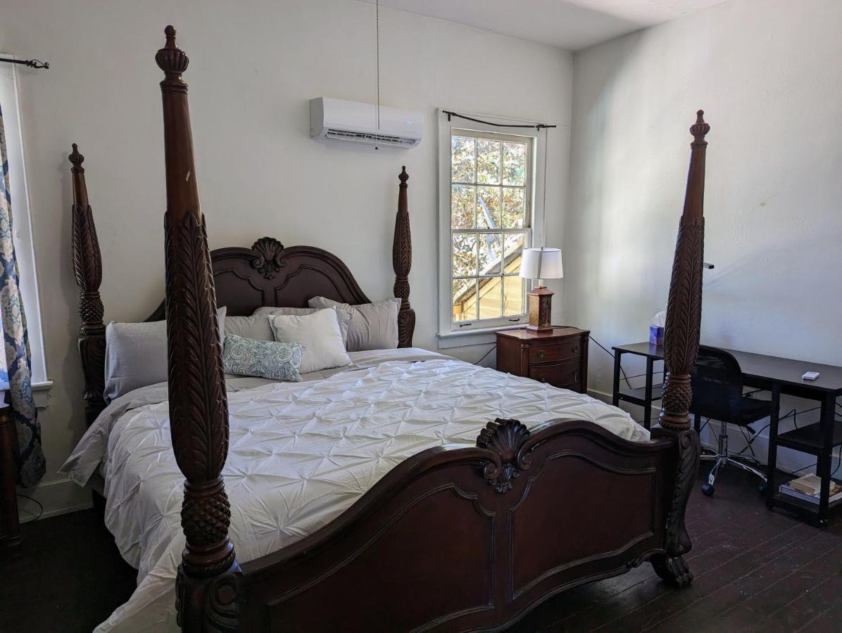 Villas De Frenchmen ニューオーリンズ エクステリア 写真