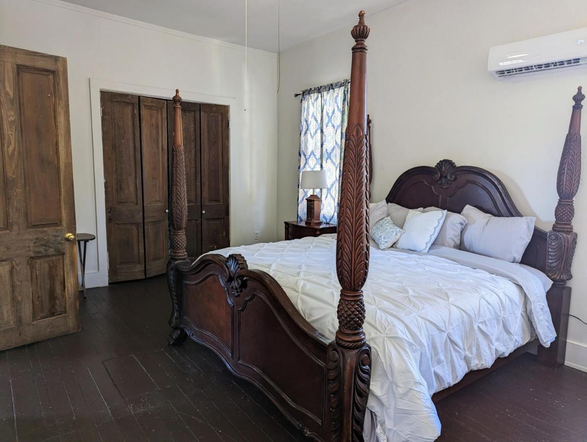 Villas De Frenchmen ニューオーリンズ エクステリア 写真